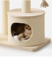 Arbre à chat BENJIE en bois durable et sisal, design moderne et luxueux, adapté aux chatons, jouet pour chat