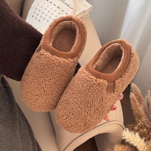 Chaussons unisexe d'hiver chauds pour intérieur et extérieur, antidérapants, légers, en PVC et TPR, personnalisables, en peluche bouclée, vente en gros - Product Image 2