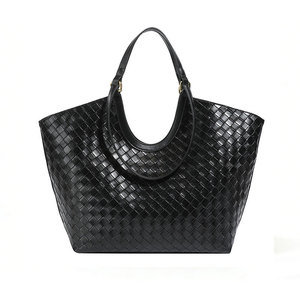 Nouveaux sacs fourre-tout de créateur tendance, sacs à bandoulière en cuir PU de haute qualité, sacs à main et pochettes de luxe décontractés pour femmes - Product Image 5