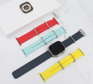 Bracelet en silicone Sport Correa Ocean Band 49 mm 44 mm 45 mm pour Apple Watch Ultra Series 9 8 7 6 SE - Product Image 4