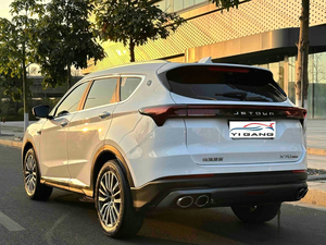 Venta al por mayor de vehículos automáticos Jetour X70 Chery, nuevos, con motor 1.5T 1.6T de gasolina, Jetour X70 Plus SUV, vehículo utilitario deportivo de gasolina. - Product Image 2