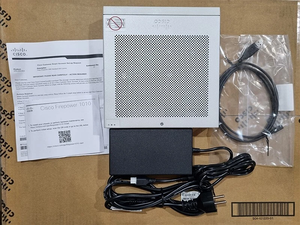 En stock, expédition rapide, <span class=keywords><strong>5</strong></span> Gbps, 100 000 sessions, 8 Go DDR4 pour les petites entreprises, les bureaux distants, la sécurité, FPR1010 NGFW K9 Firewall - Product Image 3