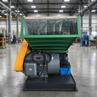 Shengzhong industriële plasticbreker, voornamelijk gebruikt voor het verwerken van afvalplasticproducten zoals PP/PE plastic kratten, fruitkratten en pallets.