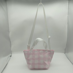 Palaka Design personnalisé voyage en plein air <span class=keywords><strong>sac</strong></span> à bandoulière léger 100% <span class=keywords><strong>enduit</strong></span> Tyvek étanche sacs à bandoulière pour les filles - Product Image 4