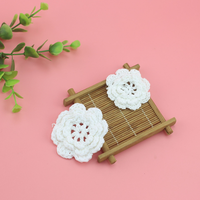 Fleur blanche au crochet à la main multicouche fleur au crochet à la main pour accessoires vestimentaires accessoires de cheveux sac accessoires de bricolage