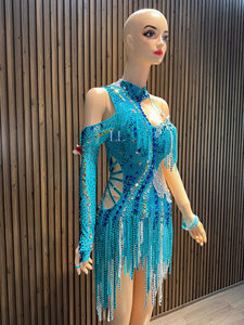 Vestido ajustado de manga larga con un solo hombro para mujer, tela de poliéster con pedrería de alta gama, vestido de fiesta. - Product Image 4