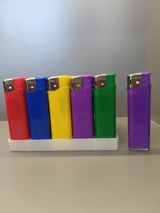 Briquet <span class=keywords><strong>électronique</strong></span> en plastique à <span class=keywords><strong>prix</strong></span> d'usine, torche imprimée, à gaz butane, certifié ISO9994, portable et classique - Product Image 2
