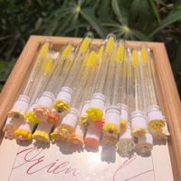 Sikat Maskara Sekali Pakai Berbentuk Tabung dengan Bunga Kuning, Motif Mawar & Krisan, Sikat Bulu Mata Mini, Bulu Sikat Nilon, Gagang Plastik
