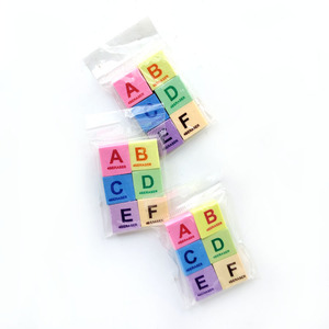 Novedad: Borrador de Lápiz Cuadrado Pequeño con Letras del Alfabeto Inglés ABC, para Uso Escolar, para Niños - Product Image 3