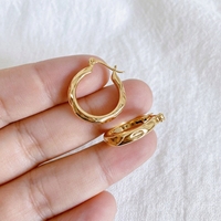 Boucles d'oreilles créoles martelées en or véritable 18 carats pour femmes, créoles clicker texturées, bijoux personnalisés en gros