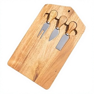 Tabla de cortar de madera de acacia sostenible hecha a mano con grano de extremo, bloque de corte cuadrado grande con asa - Product Image 2