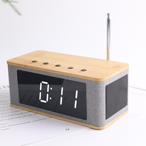 Xách tay nhỏ tre tự nhiên trường hợp màn hình Acrylic LED hiển thị FM bảng đồng hồ báo thức với FM <span class=keywords><strong>radio</strong></span> - Product Image 5