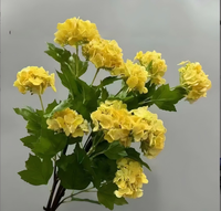 Vente en gros d'hortensias artificiels à 4 têtes, effet toucher réel, fleurs de boule de neige en soie de qualité supérieure pour la décoration de mariage, commande en gros personnalisable