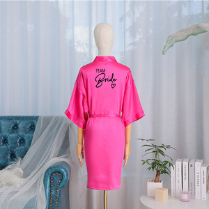 Pigiama da sposa in raso per festa di matrimonio Q-264 - Product Image 2