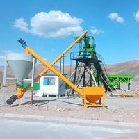 Machine d'emballage de ciment en vrac par tonne, Convoyeur à vis mobile pour le remplissage de camions de ciment, Machine d'alimentation de ciment en sacs par trémie de déballage