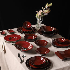 Grande Vente Vaisselle <span class=keywords><strong>de</strong></span> Luxe Nordique en Céramique Rouge Service <span class=keywords><strong>de</strong></span> Table en <span class=keywords><strong>Porcelaine</strong></span> Kits Céramique Cuite au Four Style Vintage pour <span class=keywords><strong>la</strong></span> Maison - Product Image 1