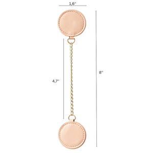 Nouvelle pince à chapeau portable en cuir PU, pince magnétique multifonction pour manteau et chapeau, adaptée à une utilisation en extérieur, pour chapeau de soleil, paille ou autres types de chapeaux. - Product Image 5