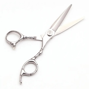 Ciseaux de coiffure en acier inoxydable, ciseaux de barbier, poignée ergonomique, outil de toilettage de salon, logo personnalisé disponible - Product Image 6