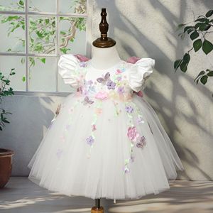Abito da Principessa in Tulle Bianco per Bambine <span class=keywords><strong>con</strong></span> Dettagli Floreali e <span class=keywords><strong>Farfalle</strong></span> Colorate, Elegante <span class=keywords><strong>Vestito</strong></span> da Festa Personalizzabile per Bambini, Vendita all'Ingrosso - Product Image 6