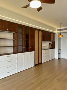 Armario Vintage con Acabado de Madera Ecológico para el Hogar - Product Image 4