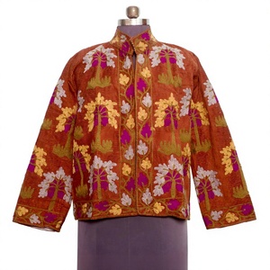 Chaqueta Cotrise Bordada a Mano con Diseño Vintage, Ecológica, Transpirable, de Secado Rápido, con Forro de Algodón y Cuello Mandarín - Product Image 1