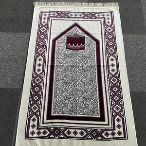 2025 ramadan Quà Tặng Hot Bán du lịch di động cầu nguyện Mat cắt đống Thảm cầu nguyện thảm - Product Image 1