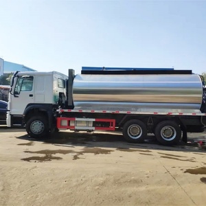 Camion pulvérisateur d'asphalte HOWO 6X4 12 tonnes 14 tonnes pour la construction routière - Product Image 4