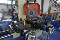 YJ-425CNC CE métallique circulaire scie CNC machine de coupe de fer d'angle