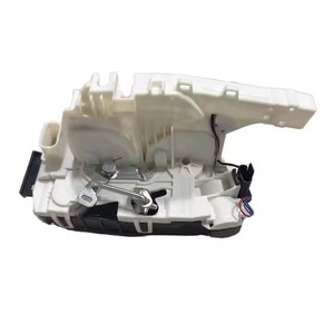 Sistema de Cierre Centralizado para Mercedes-Benz Sprinter A9067302400, Actuador de Cerradura de Puerta, Control Remoto, 12V, Plástico - Product Image 1