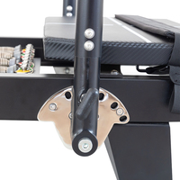 Machine d'entraînement musculaire tout-en-un avec attaches pour bandes de résistance et barre à ressort réglable pour usage domestique