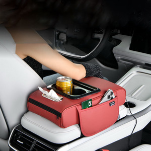 Vente en Gros Accessoires Intérieurs de <span class=keywords><strong>Voiture</strong></span> en Cuir : Coussin Accoudoir, Sac de Rangement, Repose-Main, Support Tissu <span class=keywords><strong>pour</strong></span> Console Centrale - Product Image 4
