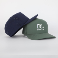 Casquette de baseball unisexe 5 panneaux en polyester respirant, imperméable et à séchage rapide, avec logo personnalisé, ajustable et performante