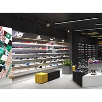 Magasins de chaussures athlétiques pour hommes de marque haut de gamme décoration magasin de vêtements de sport affichage mural t-shirt baskets boutique magasin conception de meubles