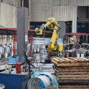 Jantes de camion en acier sans chambre à air SHENGDA 20*8.00, 6 trous pour camions de fret, rénovation/mise à niveau - Product Image 4