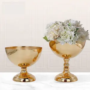 Modern Luxury Metal Gold Iron Candlestick Half Round Flower Vase Table Centerpiece For Wedding Home Living Room Decor