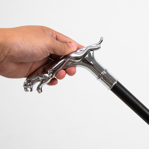 Poignée de modèle Animal de léopard de luxe en argent Offres Spéciales avec poignée de queue bâton de marche auto-défense mode <span class=keywords><strong>canne</strong></span> Cosplay bâton - Product Image 5