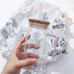 Tazza <span class=keywords><strong>da</strong></span> <span class=keywords><strong>Caffè</strong></span> <span class=keywords><strong>in</strong></span> <span class=keywords><strong>Vetro</strong></span> Borosilicato Quadrata Fatta a Mano con Manico Colorato, Coperchio <span class=keywords><strong>in</strong></span> Bambù e Cannuccia Colorata - Product Image 5