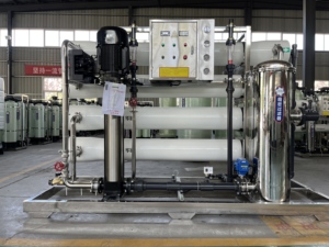 Piccola fabbrica di apparecchiature per il trattamento delle acque sotterranee di pozzo di acqua di osmosi inversa RO filtro per la produzione di acqua minerale - Product Image 4