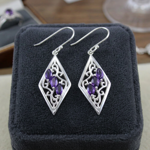 Pendientes Colgantes de Plata de Ley 925 con Patrón Exclusivo, Gema de Amatista Marquise, Baño de Rodio, Diseño Moderno, Joyería Fina - Product Image 3