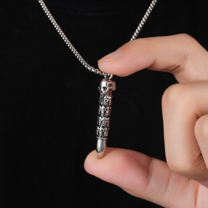Colar com Pingente em Forma de Esqueleto Personalizado e Estiloso, Corrente de Aço Inoxidável para Homens, Estilo Biker, Festa, Prata - Product Image 2