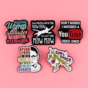 Girl Power Metall-Pins mit englischen Buchstaben, Positives Zitat, Zinklegierung Anstecknadeln, Feministischer Soft-Emaille-Pin - Product Image 1