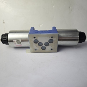 สปูลควบคุมทิศทาง 4WE รุ่น R901278744 4WE10J5X/EG24N9K4/M - Product Image 2