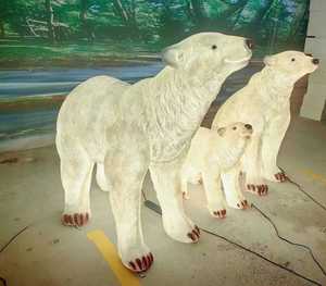 Sculpture géante d'ours polaire LED pour extérieur, éclairage classé IP65 pour Noël, Halloween, Ramadan, événements hivernaux, aménagement paysager - Product Image 1