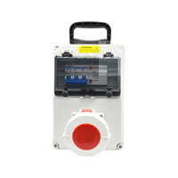 Boîtier de distribution d'alimentation mural pour la construction, étanche IP66, anti-poussière, ignifuge, avec prise industrielle MCB 16P 32A + 1 prise de type trou