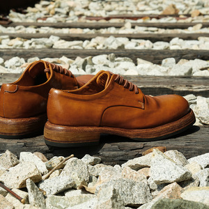 รองเท้าหนังผู้ชายแบบผูกเชือก สไตล์ธุรกิจ ทำจากหนังม้า ผ่านกระบวนการฟอกและทำให้ดูเก่าแบบวินเทจ รองเท้าเดอร์บี้ทำมือ - Product Image 4