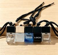 Diffuseur de parfum pour voiture en verre noir dégradé classique, vide, avec bouchon en bois noir personnalisé, pour huiles essentielles et parfums