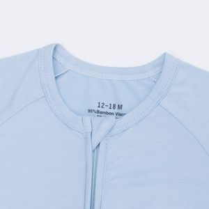 Tutina Personalizzata per Neonati e Bambini 0-24 Mesi, con Cerniera e Maniche Lunghe in Bambù - Product Image 4