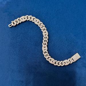 Pulsera de Diamantes Moissanite Más Vendida, Plata de Ley 925, 15MM, Hecha a Mano, Estilo Hip Hop Cubano, a Precio de Exportación - Product Image 5