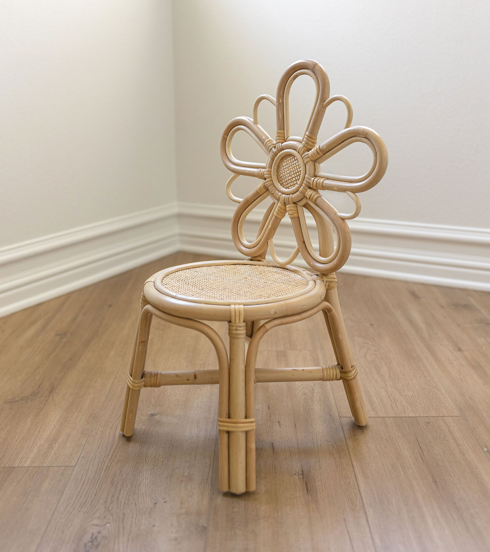 Whimsical-Kids-Daisy-Chair-