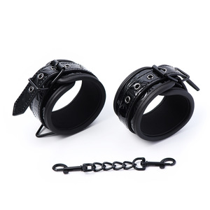 Menottes et chaînes de retenue SM, détachables, outils de bondage et d'entraînement pour adultes, produits sexuels pour le flirt et la retenue de soi - Product Image 3